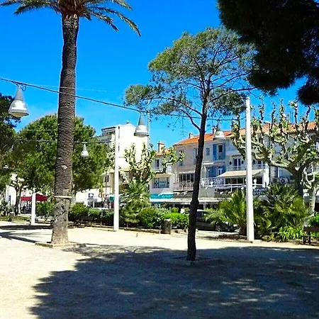 Hotel La Quinta Comfortable 3*